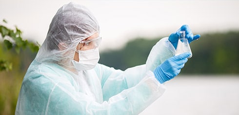 analyser les eaux pour la protéger, devenez Technicien en gestion des eaux avec l'alternance